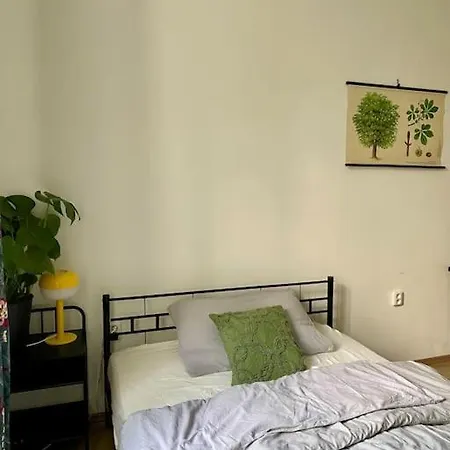 Lägenhet Cute Botanical Flat Near By Zizkov Tower