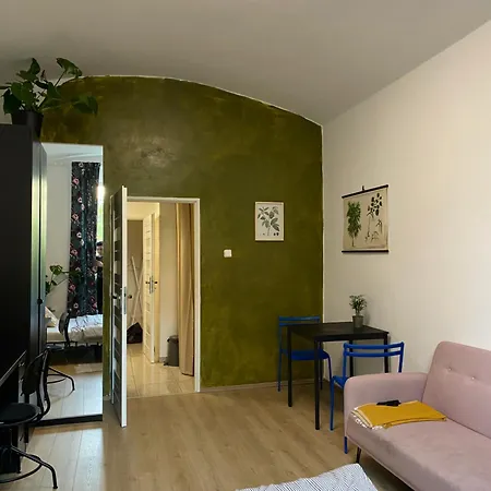Lägenhet Cute Botanical Flat Near By Zizkov Tower *