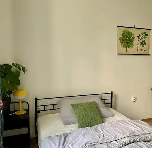 Apartament Cute Botanical Flat Near By Zizkov Tower